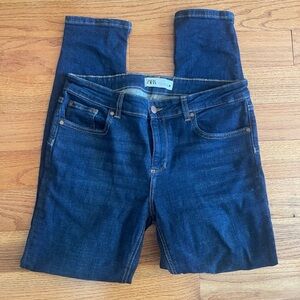 Zara Women's Dark Blue Jeans skinny size 10